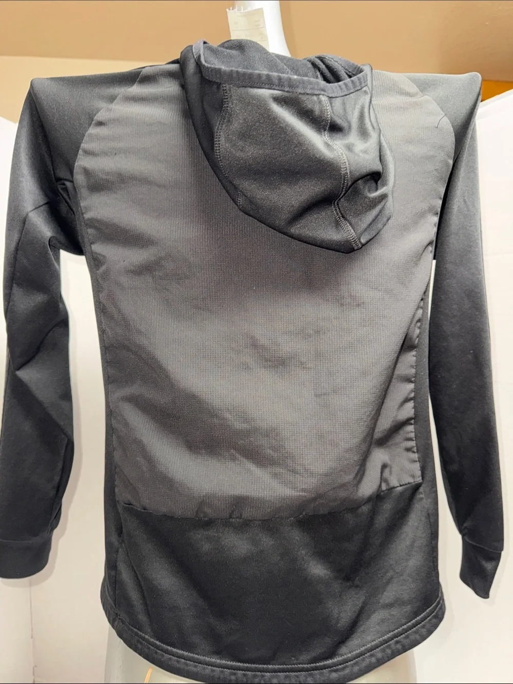 adidas lightweight performance